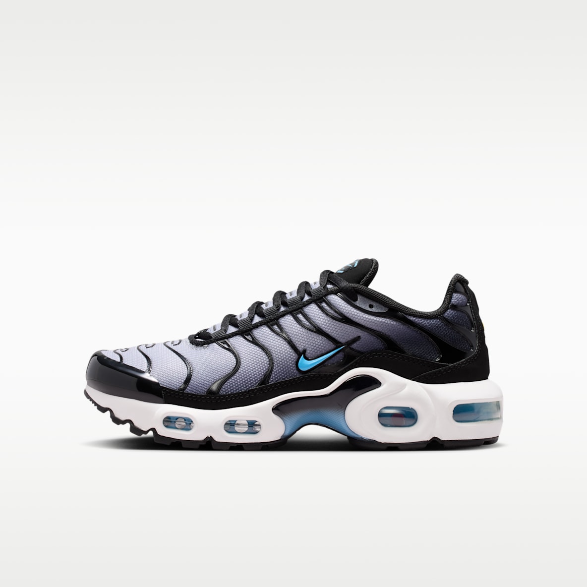 Nike Air Max Plus. Nike TR